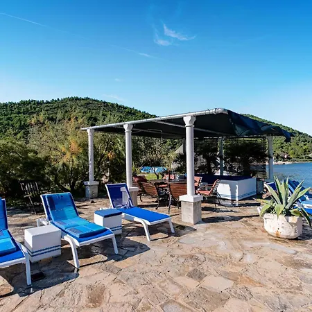 Two-bedroom In Appartamento *