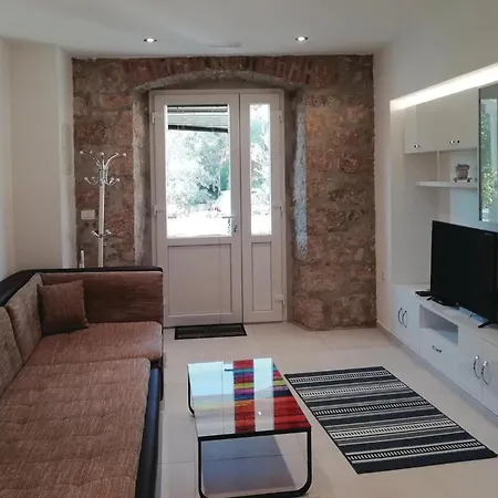 公寓 Beautiful Apartment In Ston With Wifi *